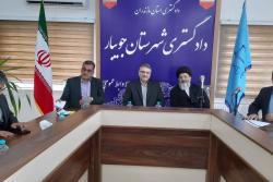 کشاورزان و صنعتگران خط مقدم تولید در کشور هستند