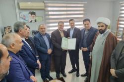اهدای سند مالکیت فرمانداری و شهرک صنعتی فومن